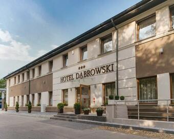 Hotel D?browski