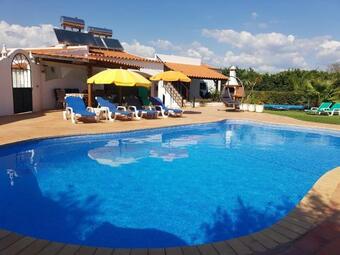 Villa Family Getaway In The Algarve
