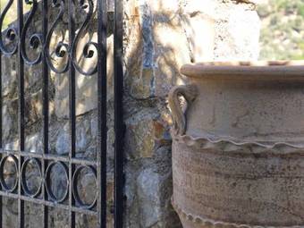 Idomeneas Apartments