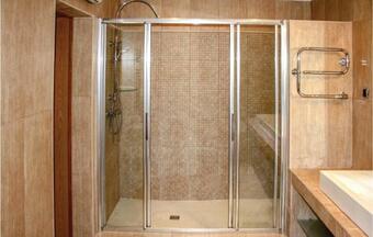 Awesome Home In Budens W/ Wifi, Outdoor Swimming Pool And 4 Bedrooms