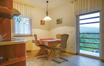 Apartment Stari Trg Ob Kolpi 07