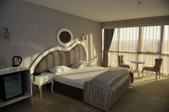 Hotel Grand Merpond Otel