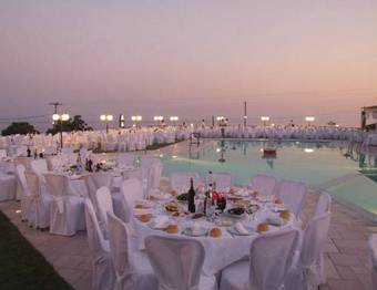 Aparthotel Ismaros Hotel