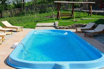 Agroturismo Rodovoe Gnezdo Garmaki