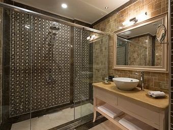 Hotel Divan Suites Batumi