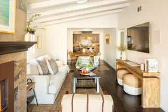 Sand Castle By Avantstay - Beach House On Balboa Peninsula W/ Patio & Hot Tub