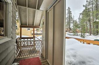 Mountain Cabin With Deck Less Than 1 Mile To Ski Resort!