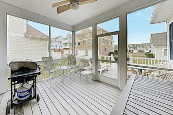 New Listing! Waterfront Home With Screened Porch Home