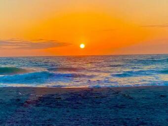 La Boca House For A Tropical Retreat.