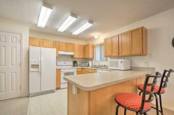 Homosassa Home With Pool Access - By Boat Launch