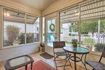 Updated Home With Yard In The Villages Community!