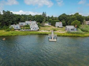 419 Dog Friendly Cottage In Unbeatable Waterfront Location With Amazing Views