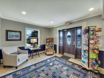 107 Water Street Inn