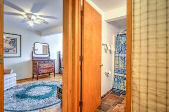 Lovely Apartment With Balcony In Downtown Grand Haven