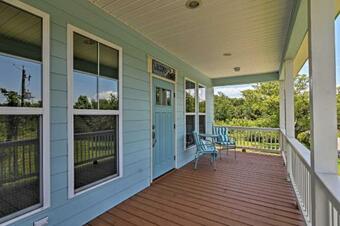 Bright Pass Christian Beach Home - Walk To Beach!