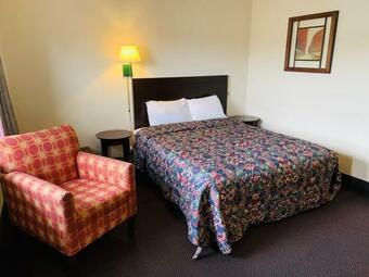 Hotel Express Inn