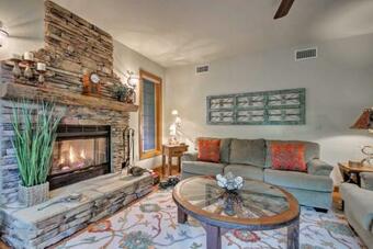 Apartamento Superb Mountain Air Condo With Views, Near Asheville