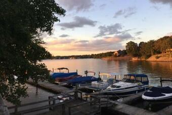 Waterview Studio With Private Porch #27 At Long Cove Resort