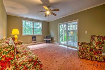 The Wow House - Sapphire Home With Deck And Views!