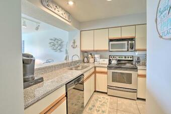 Condo Pool Access - 0 4 Mi To Harbor Island Beach