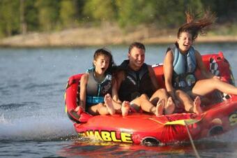 Luxury Lakefront Chalet Resort 2 Pools Free Amenities Dock Kayaks Waterslide