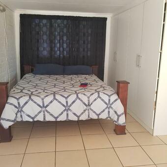 Apartamento Vaal 7 On Suite Rooms