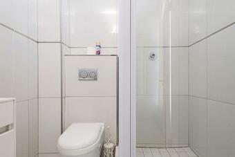 Apartamento Sea De La Vie 10 By Airagents