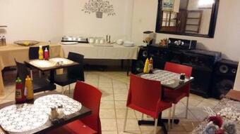 Hostal Twilight Inn