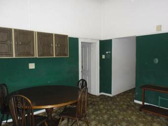 Apartamento Gibson Budget Accommodation