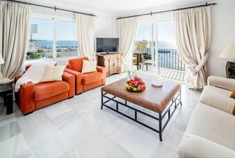 Apartamento Mdm- Beachfront Penthouse In Marbella