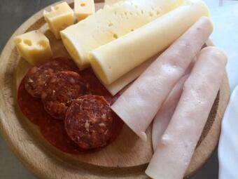 Hotel Oroszl�n Szigetv�r