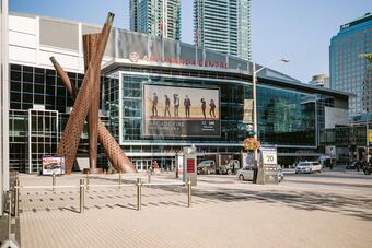 Quickstay - Incredible Downtown Condo (yonge & College)