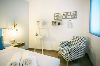 Bright & Quiet Apartment Malaga Center