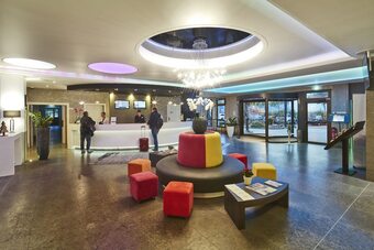 Kyriad Prestige Lyon Est - Saint Priest Eurexpo Hotel And Spa