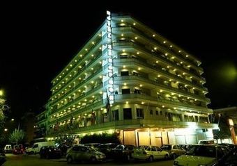 Xenophon Hotel