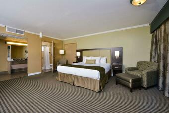 Hotel Best Western Royal Sun Inn & Suites