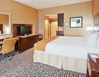 Hotel Holiday Inn Express & Suites Salinas