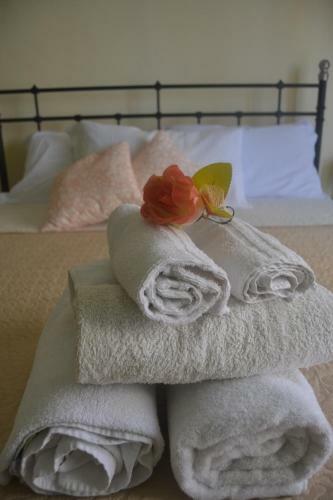 Hostal Antadia B&B