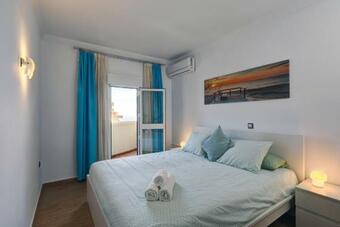 Apartamento 074 - Fabulous Sea View Studio In Benal Beach Complex