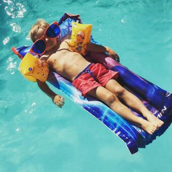 Villa Flores Amarillas