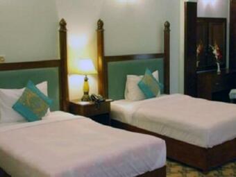 Mir Continental Hotel