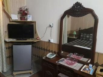 Hostal Royal Guest House