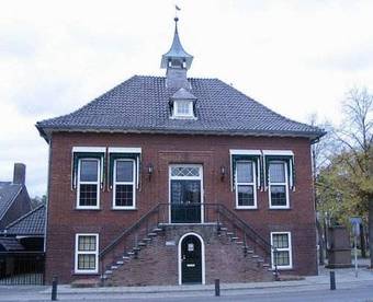 Bed & Breakfast Raadhuis Dinther Suites