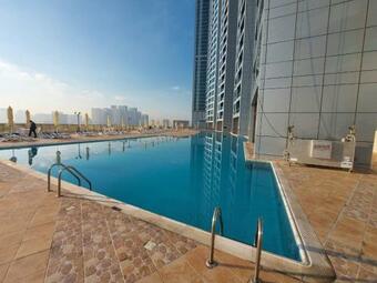 Top Floor Luxury 2br Beach Apartment With Full Sea View