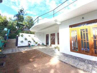 Apartamento Nimnya Guest House