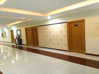 Hotel Civic - Gujranwala