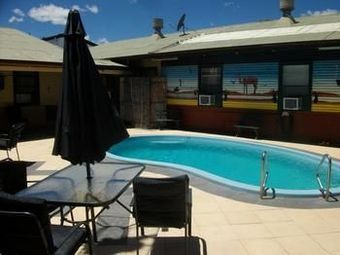 Hostal Broken Hill Tourist Lodge