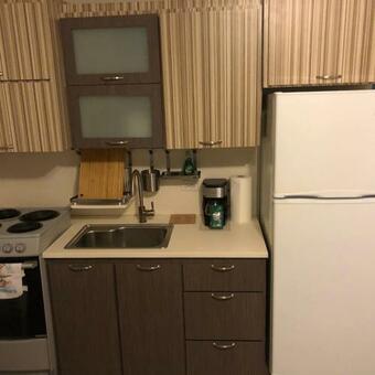 Water Front 1br Apartment 2