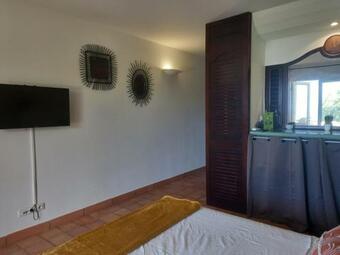 Apartamento Charmant Studio En Martinique � Tartane Le Ti-anolis