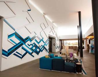 Hotel Pullman Magenta Shores Resort (formerly Quay West Resort)